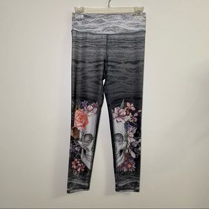 EVCR Evolution and Creation Grey Skull Floral Leggings Small